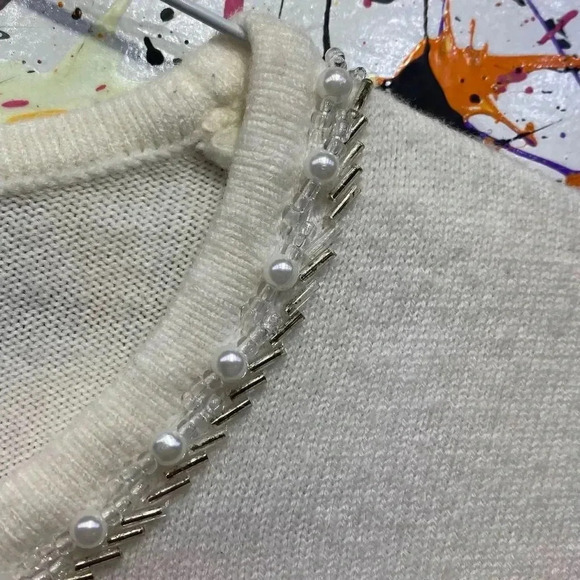 Sag Harbor Petite Sweater 🤍 - Picture 5 of 5